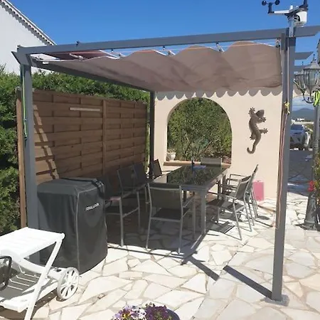 Rez De Cedalik Piscine Et Vue *